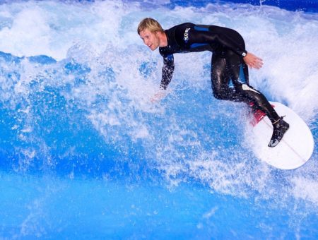 Surfing w Szczecinie? – głosowanie za powstaniem symulatora surfingu w Szczecinie